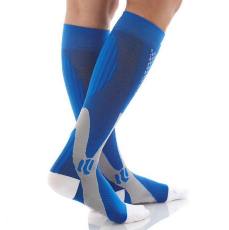 StridePro Graduated Compression Socks – Unisex Athletic Support