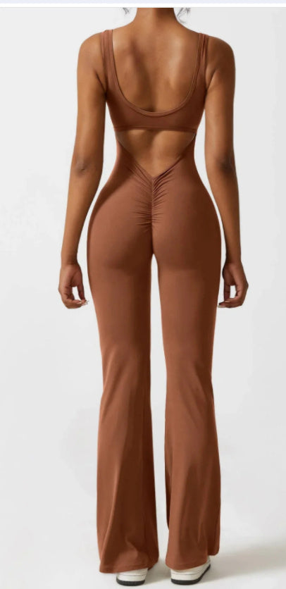SculptFlow™ Seamless Open-Back Yoga Bodysuit