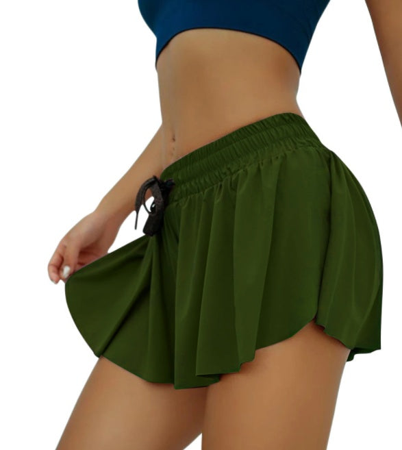 FlowMotion Dual-Layer Sports Shorts – Lightweight, Breathable Comfort