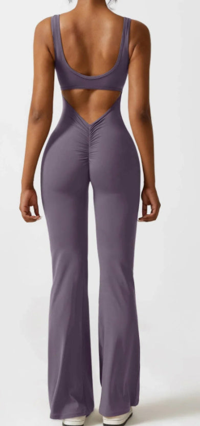 SculptFlow™ Seamless Open-Back Yoga Bodysuit